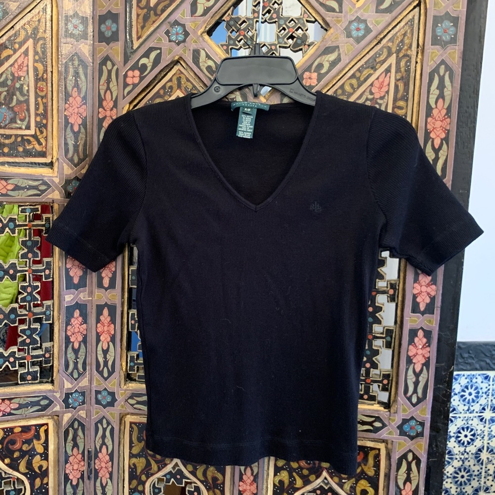 Ralph Lauren black shirt small & CUTE 🌟